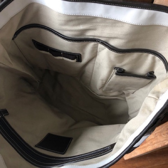 Coach Tote Bag - Picture 6 of 9